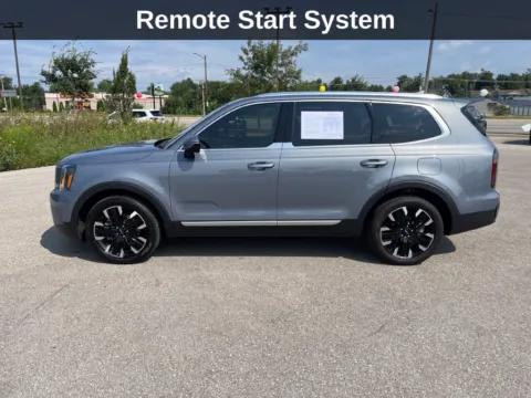 Photos of 2024 Kia Telluride SX for sale in Cedar Rapids, IA at Cassill Motors