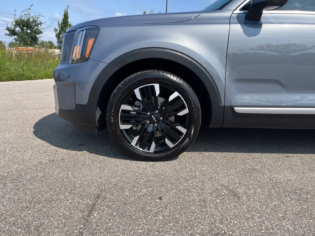 Kia Telluride photo 32