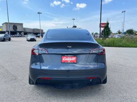More photos of 2023 Tesla Model Y Long Range at Cassill Motors, IA
