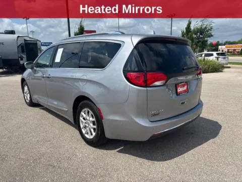 Another view of 2020 Chrysler Pacifica Touring L for sale in Cedar Rapids, IA at Cassill Motors