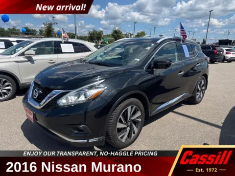 Black 2016 Nissan Murano Platinum for sale in Cedar Rapids, IA