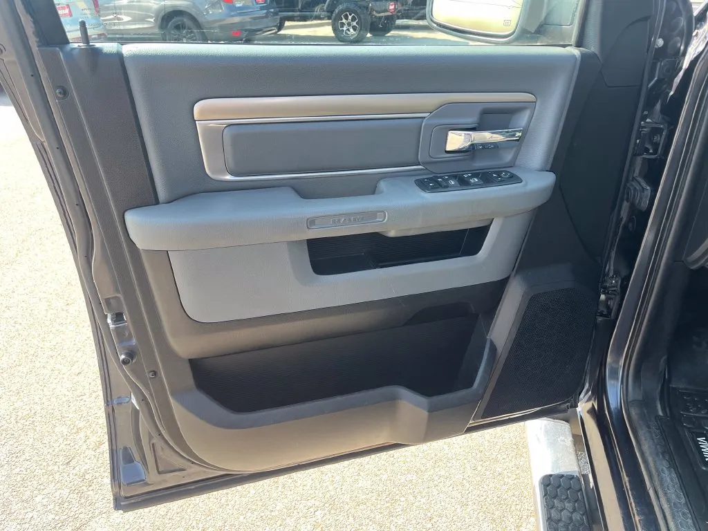 Ram 1500 photo 12
