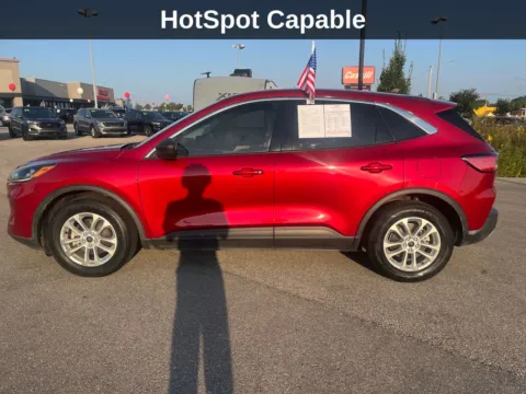 Photos of 2022 Ford Escape SE for sale in Cedar Rapids, IA at Cassill Motors