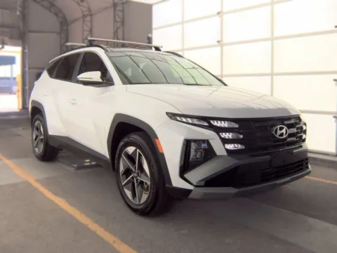 More photos of 2025 Hyundai Tucson Hybrid SEL Convenience at Cassill Motors, IA