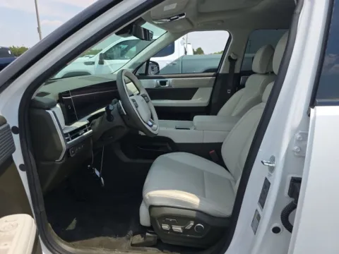 More photos of 2025 Hyundai Santa Fe Calligraphy at Cassill Motors, IA