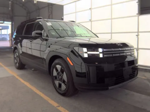 More photos of 2025 Hyundai Santa Fe Hybrid SEL at Cassill Motors, IA
