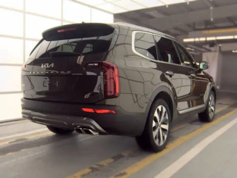 Photos of 2022 Kia Telluride S for sale in Cedar Rapids, IA at Cassill Motors