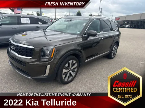 Unknown 2022 Kia Telluride S for sale in Cedar Rapids, IA