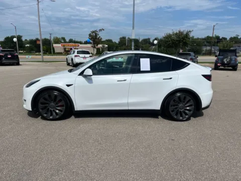 Photos of 2022 Tesla Model Y Performance for sale in Cedar Rapids, IA at Cassill Motors