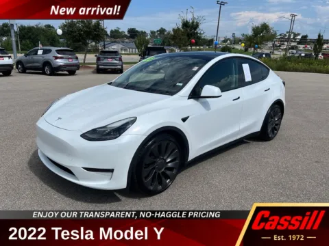 White 2022 Tesla Model Y Performance for sale in Cedar Rapids, IA