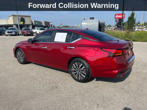 Another view of 2023 Nissan Altima 2.5 SV for sale in Cedar Rapids, IA at Cassill Motors