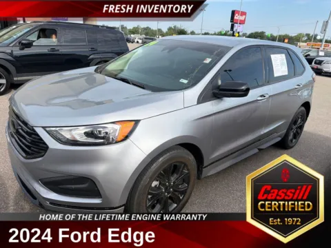 Silver 2024 Ford Edge SE for sale in Cedar Rapids, IA