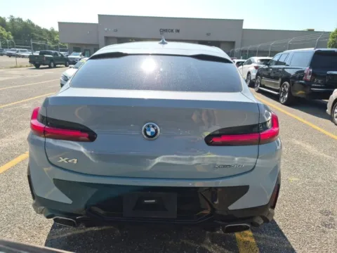 More photos of 2022 BMW X4 xDrive30i at Cassill Motors, IA