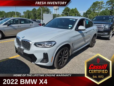 Gray 2022 BMW X4 xDrive30i for sale in Cedar Rapids, IA