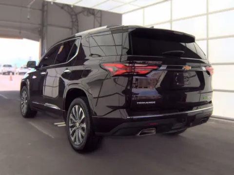 More photos of 2023 Chevrolet Traverse Premier at Cassill Motors, IA