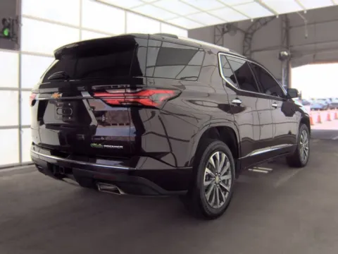 More photos of 2023 Chevrolet Traverse Premier at Cassill Motors, IA