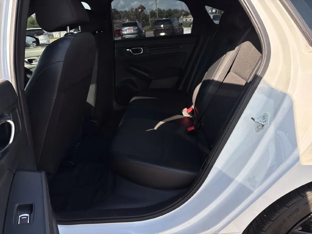 Honda Civic photo 26