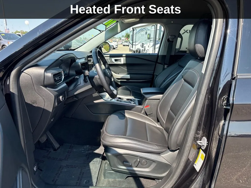 Ford Explorer photo 12