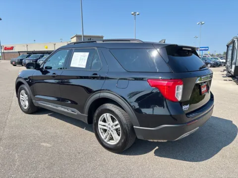 More photos of 2024 Ford Explorer XLT at Cassill Motors, IA