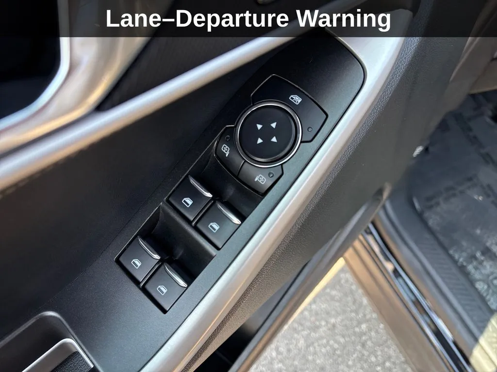 Ford Explorer photo 15