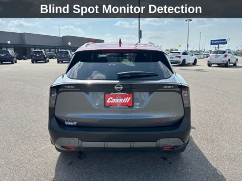 More photos of 2025 Nissan Kicks SR at Cassill Motors, IA
