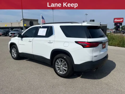 Another view of 2022 Chevrolet Traverse LT for sale in Cedar Rapids, IA at Cassill Motors