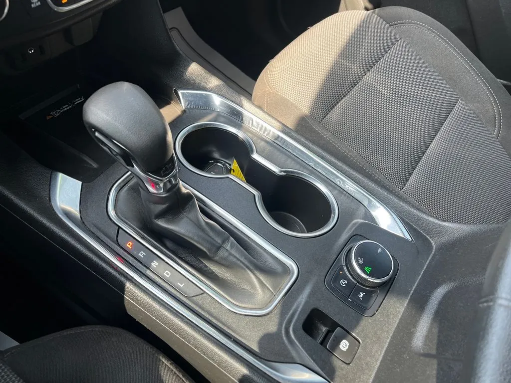 2022 Chevrolet Traverse 1LT - Photo 19