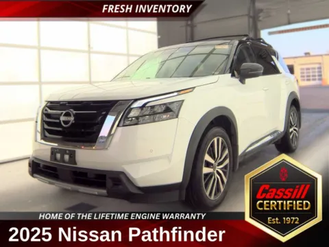 White 2025 Nissan Pathfinder Platinum for sale in Cedar Rapids, IA
