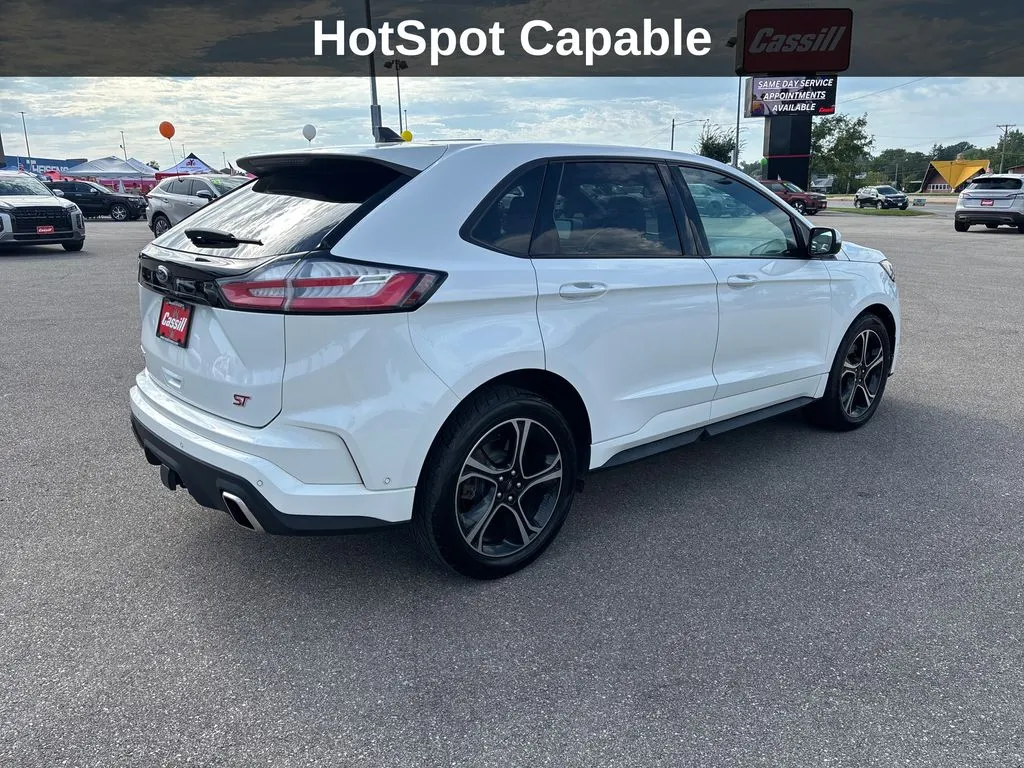 Ford Edge photo 6
