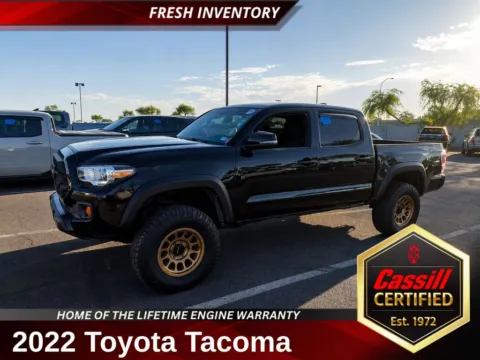 Black 2022 Toyota Tacoma TRD Off-Road for sale in Cedar Rapids, IA