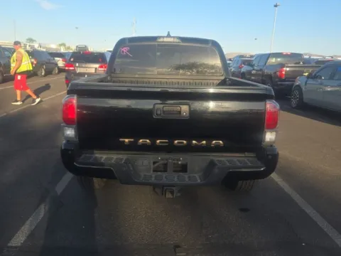 More photos of 2022 Toyota Tacoma TRD Off-Road at Cassill Motors, IA
