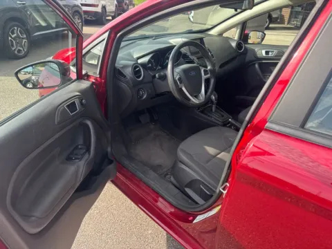 Photos of 2016 Ford Fiesta SE for sale in Cedar Rapids, IA at Cassill Motors