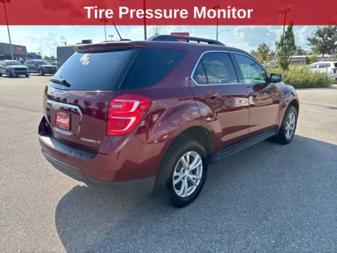 More photos of 2016 Chevrolet Equinox LT at Cassill Motors, IA