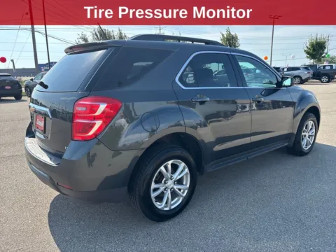 More photos of 2017 Chevrolet Equinox LT at Cassill Motors, IA