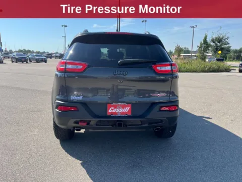 More photos of 2016 Jeep Cherokee Trailhawk at Cassill Motors, IA