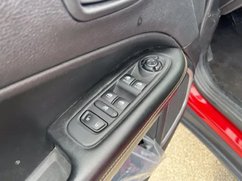 More photos of 2018 Jeep Compass Latitude at Cassill Motors, IA