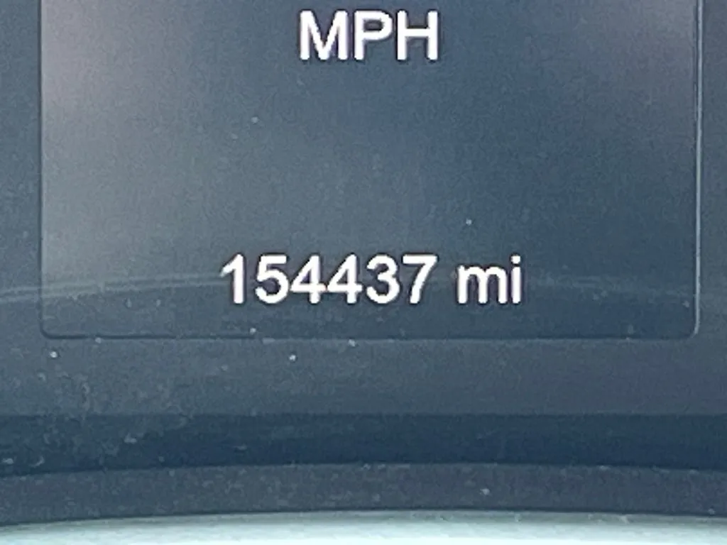 Chrysler Pacifica photo 20