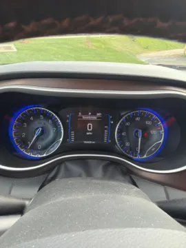 More photos of 2017 Chrysler Pacifica Touring L at Cassill Motors, IA