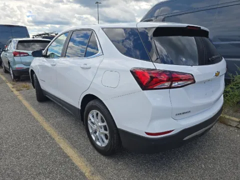 Photos of 2022 Chevrolet Equinox LT for sale in Cedar Rapids, IA at Cassill Motors