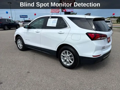 Another view of 2022 Chevrolet Equinox LT for sale in Cedar Rapids, IA at Cassill Motors
