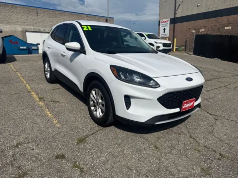 More photos of 2021 Ford Escape SE at Cassill Motors, IA