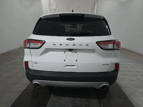 More photos of 2021 Ford Escape SE at Cassill Motors, IA