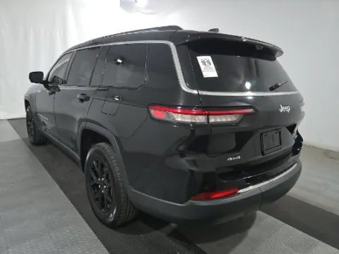 Photos of 2023 Jeep Grand Cherokee L Limited for sale in Cedar Rapids, IA at Cassill Motors