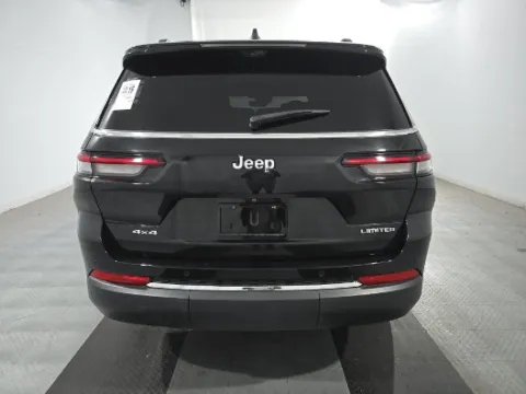 More photos of 2023 Jeep Grand Cherokee L Limited at Cassill Motors, IA