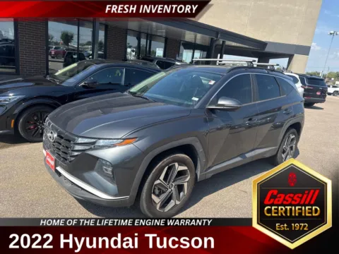 Gray 2022 Hyundai Tucson SEL for sale in Cedar Rapids, IA