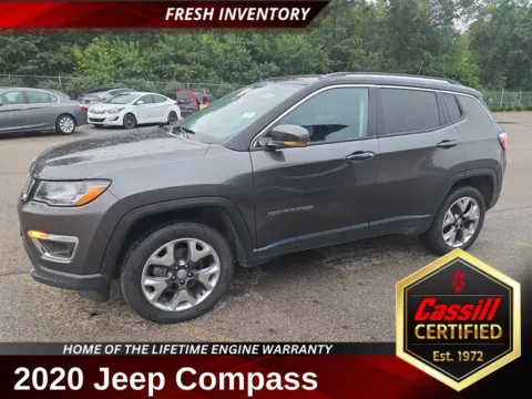 Gray 2020 Jeep Compass Limited for sale in Cedar Rapids, IA