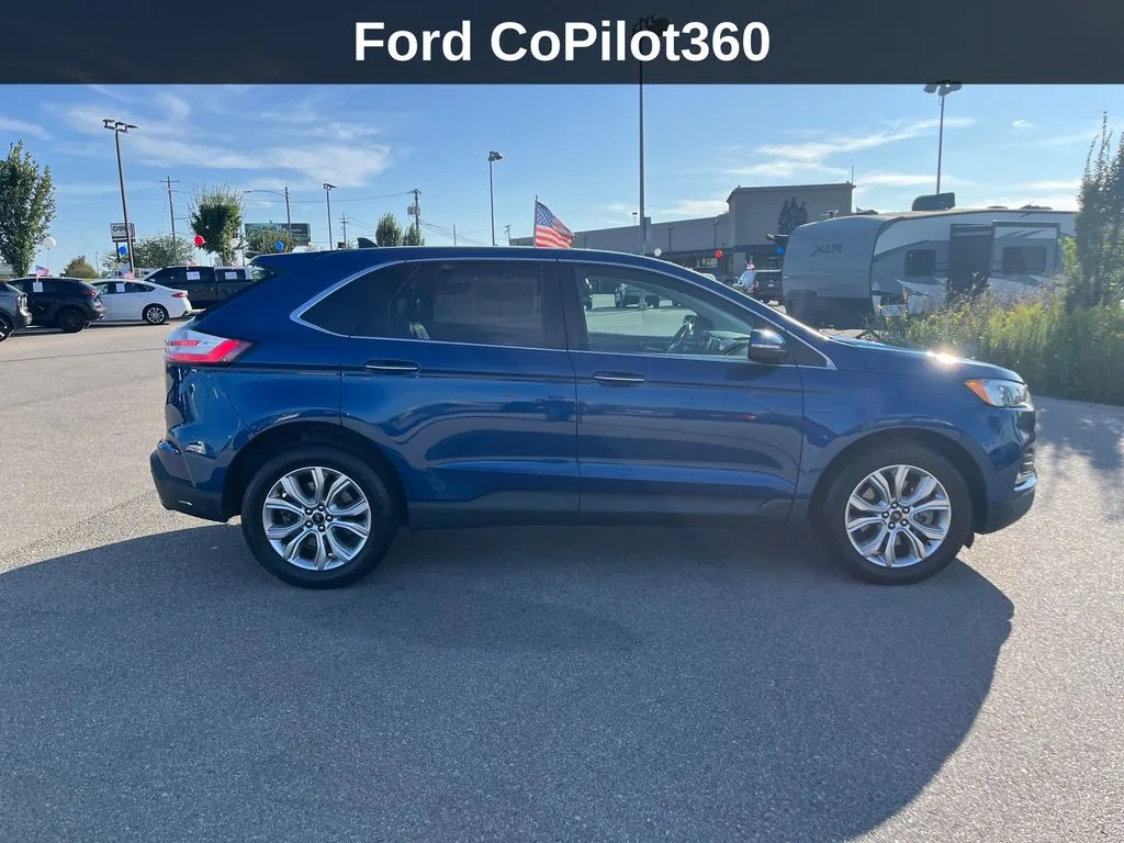 Ford Edge photo 8