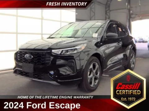 Black 2024 Ford Escape ST-Line for sale in Cedar Rapids, IA