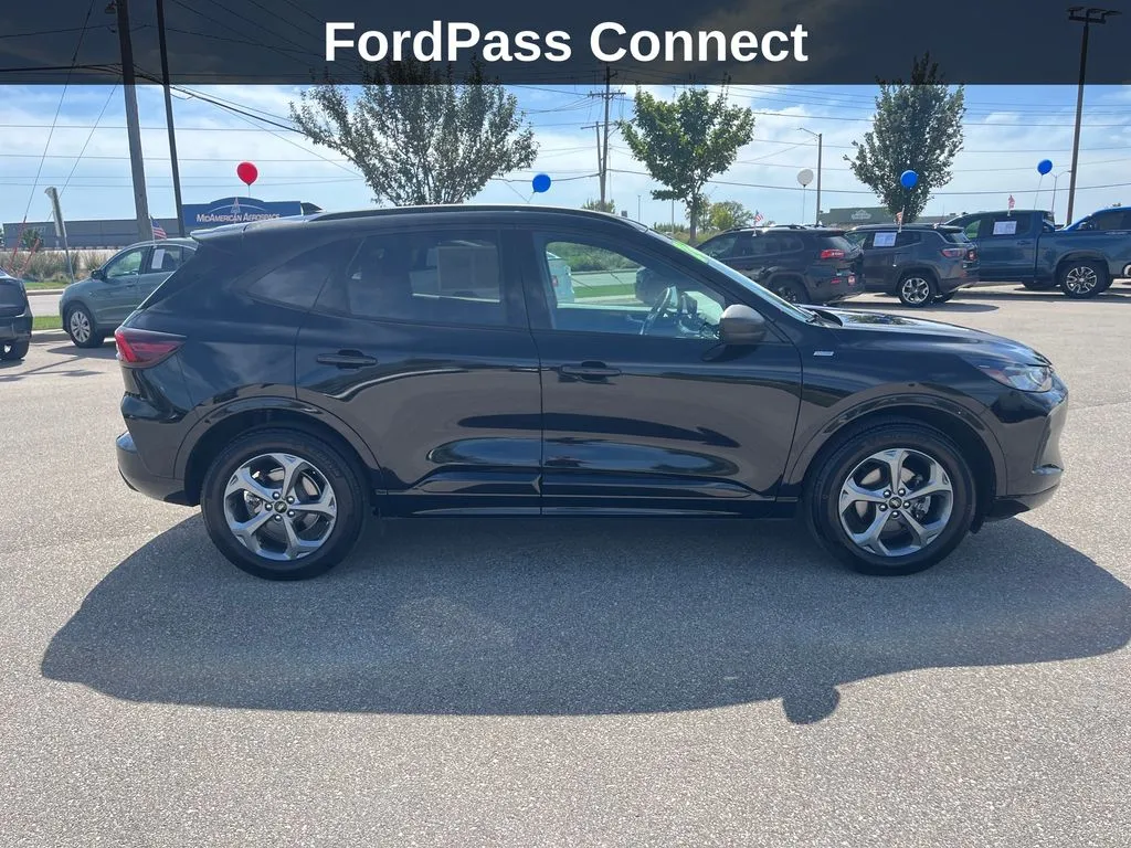 Ford Escape photo 8