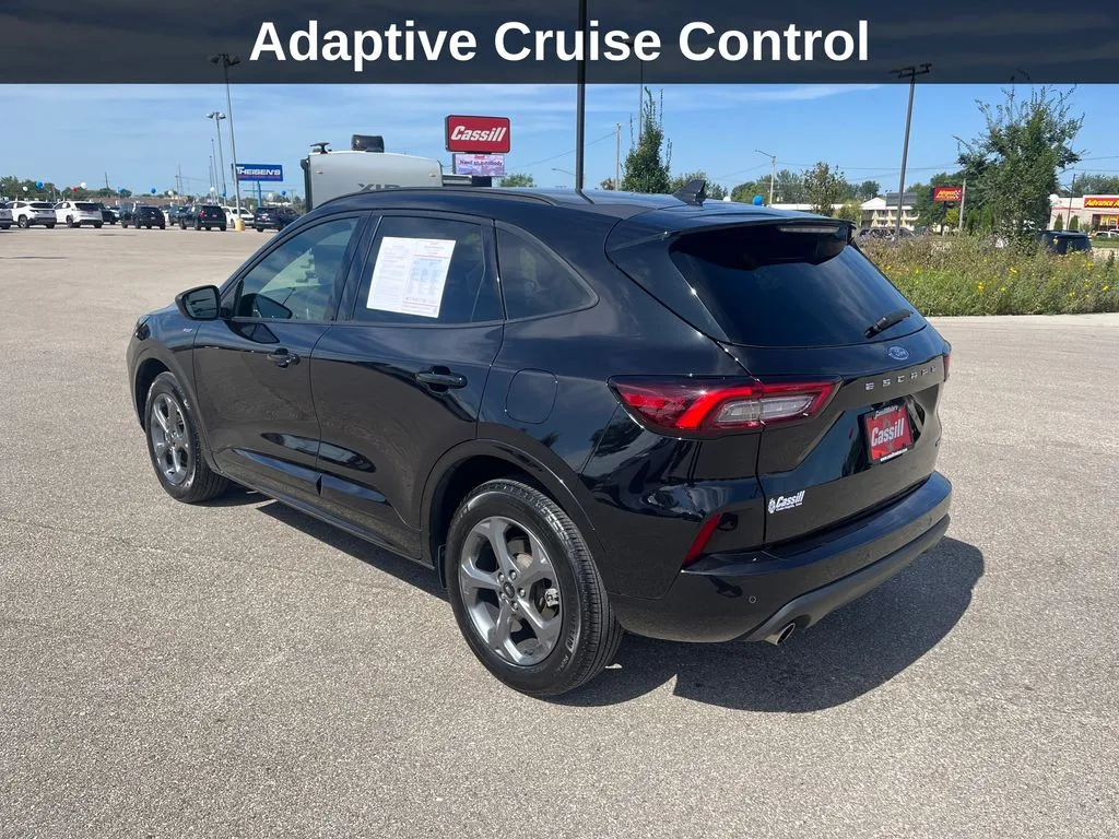 Ford Escape photo 3